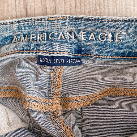 American Eagle Ripped Jeans - Picture 3 of 4